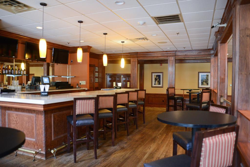 Charleston Airport Hotel 北查尔斯顿 餐厅 照片