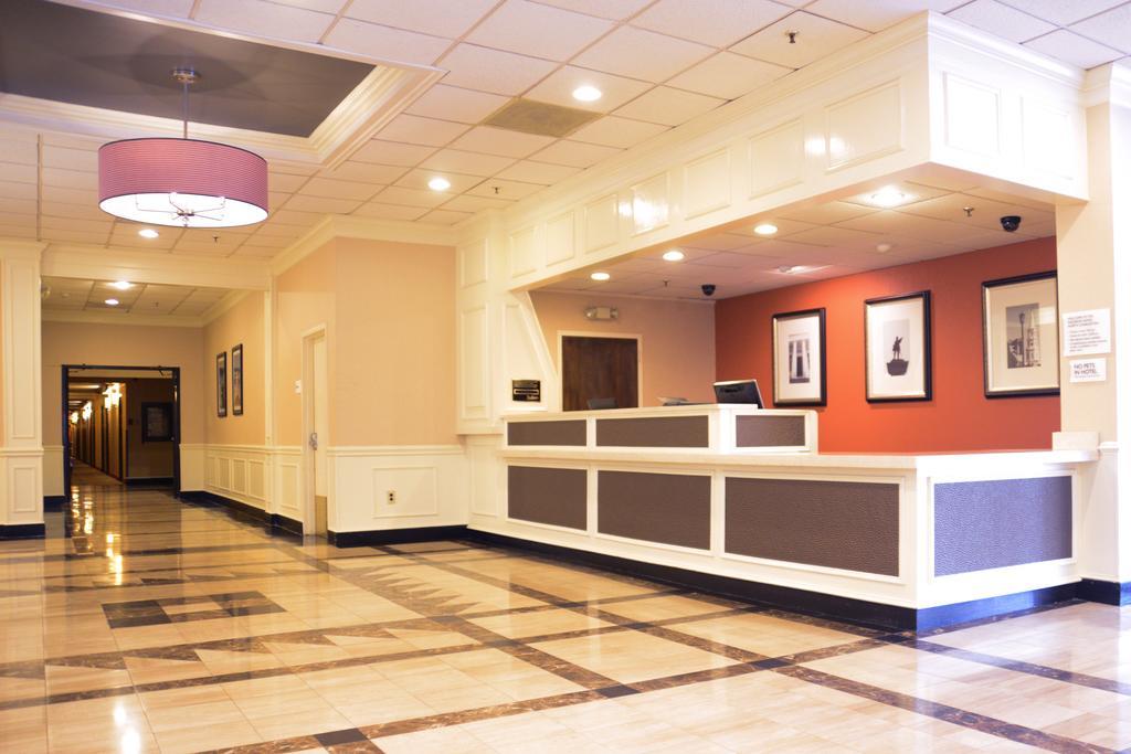 Charleston Airport Hotel 北查尔斯顿 内观 照片